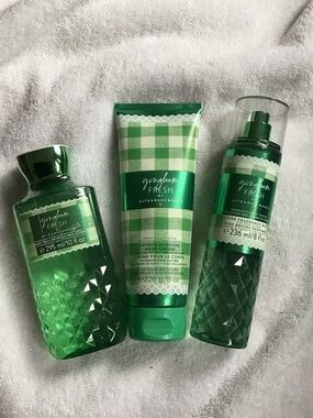 Bath & Body Works Gingham Fresh bundle